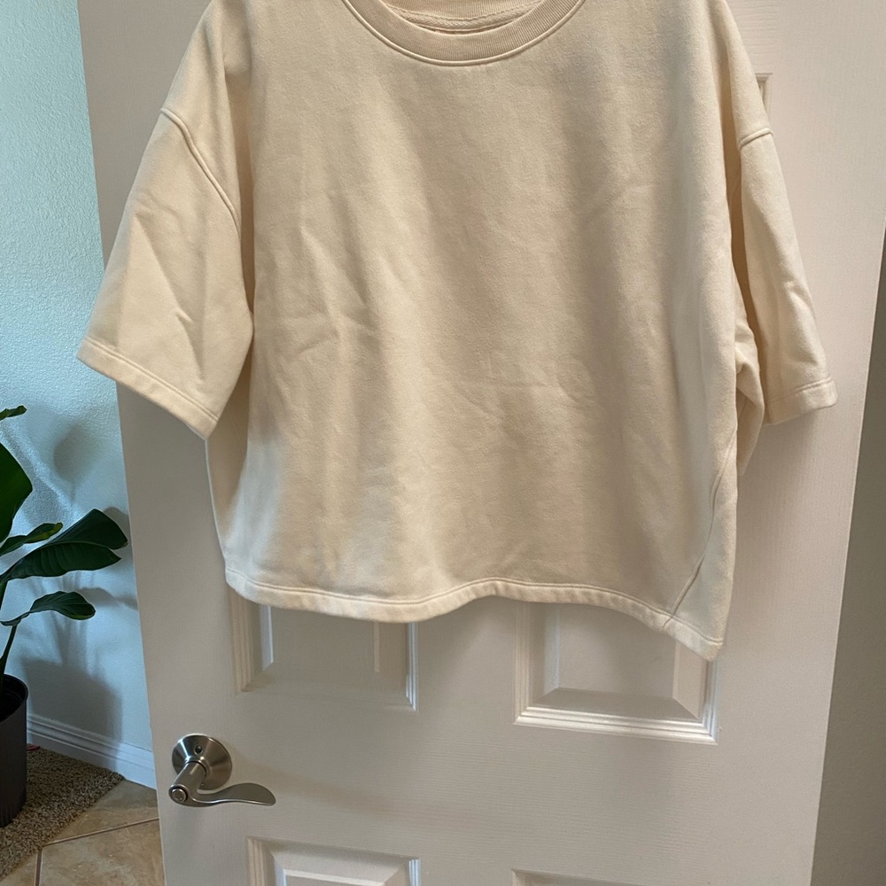 Universal Thread Cream Knit Sweatshirt Cropped